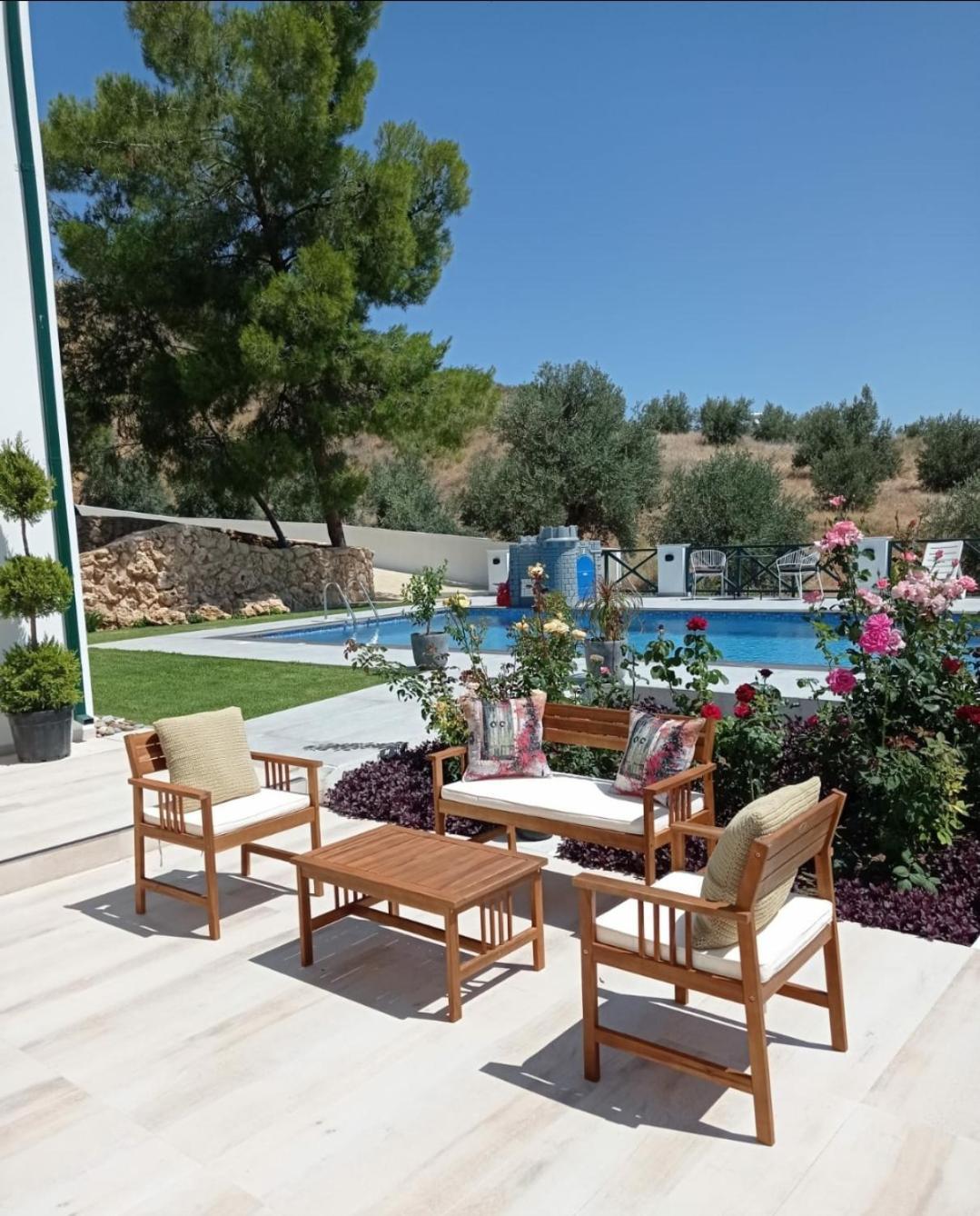 Dervise Mehmet Guest House Lefka  外观 照片